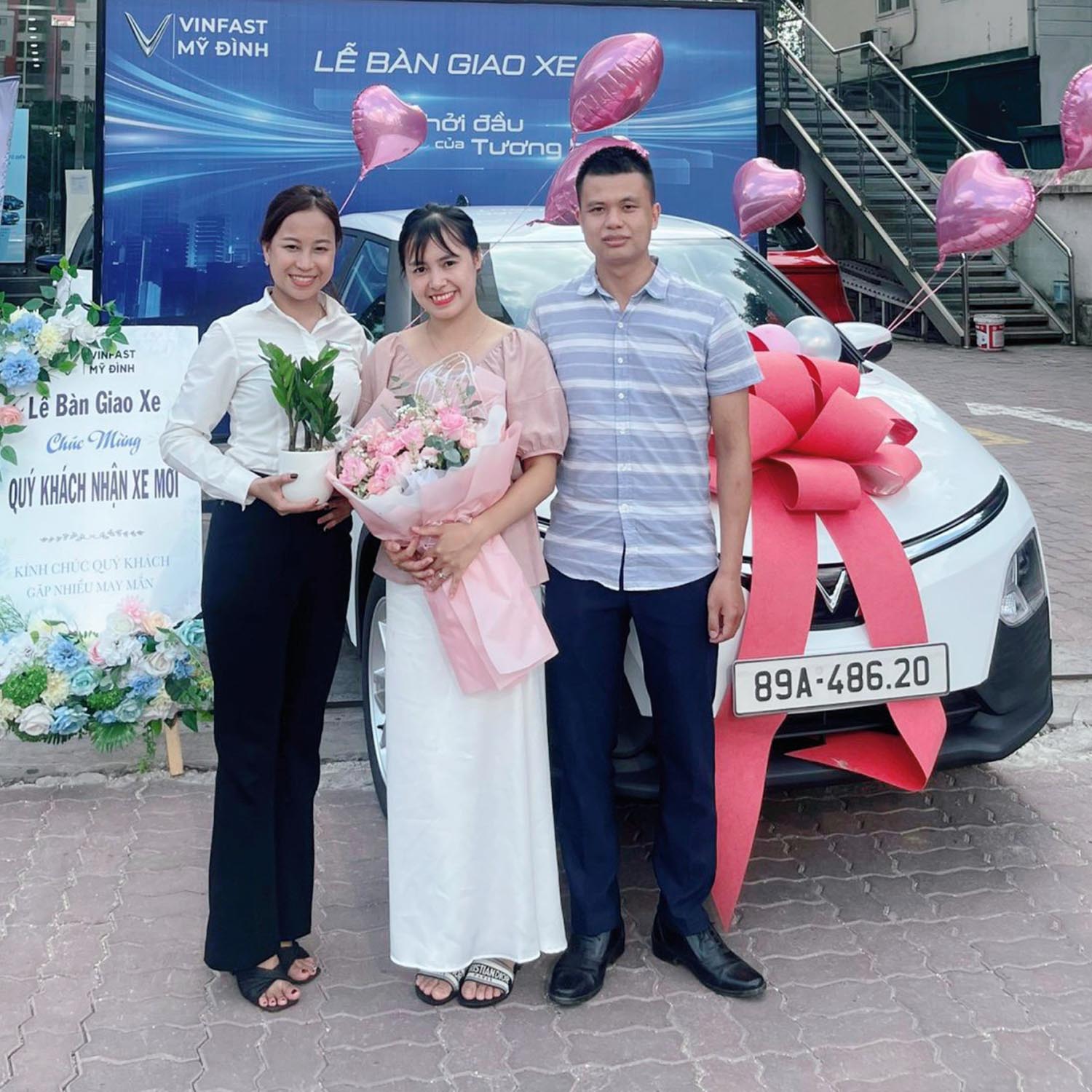 ban-giao-xe-vinfast2